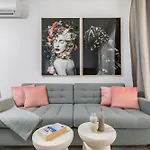 Boutique Soft Tones With Balcony And Secured Garage
